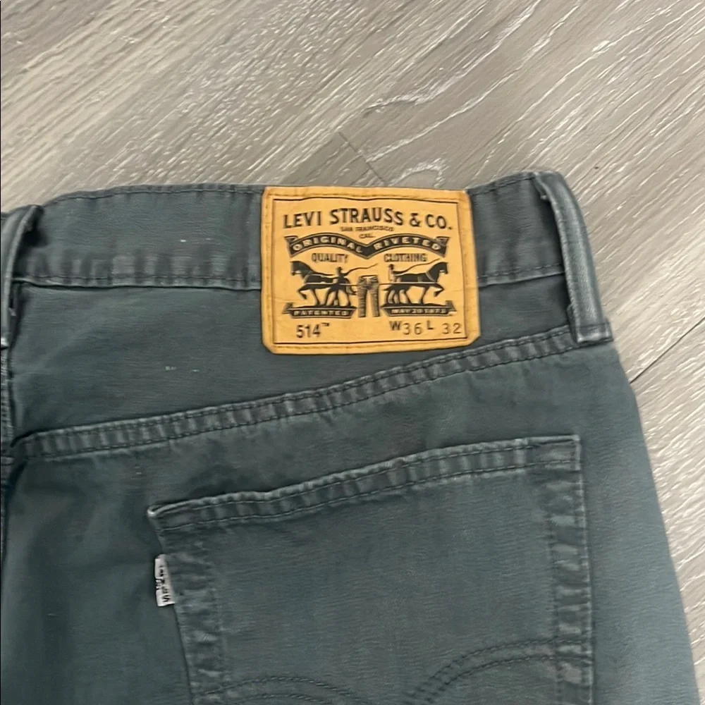 Levi's Green Straight Jeans Timeless Style
